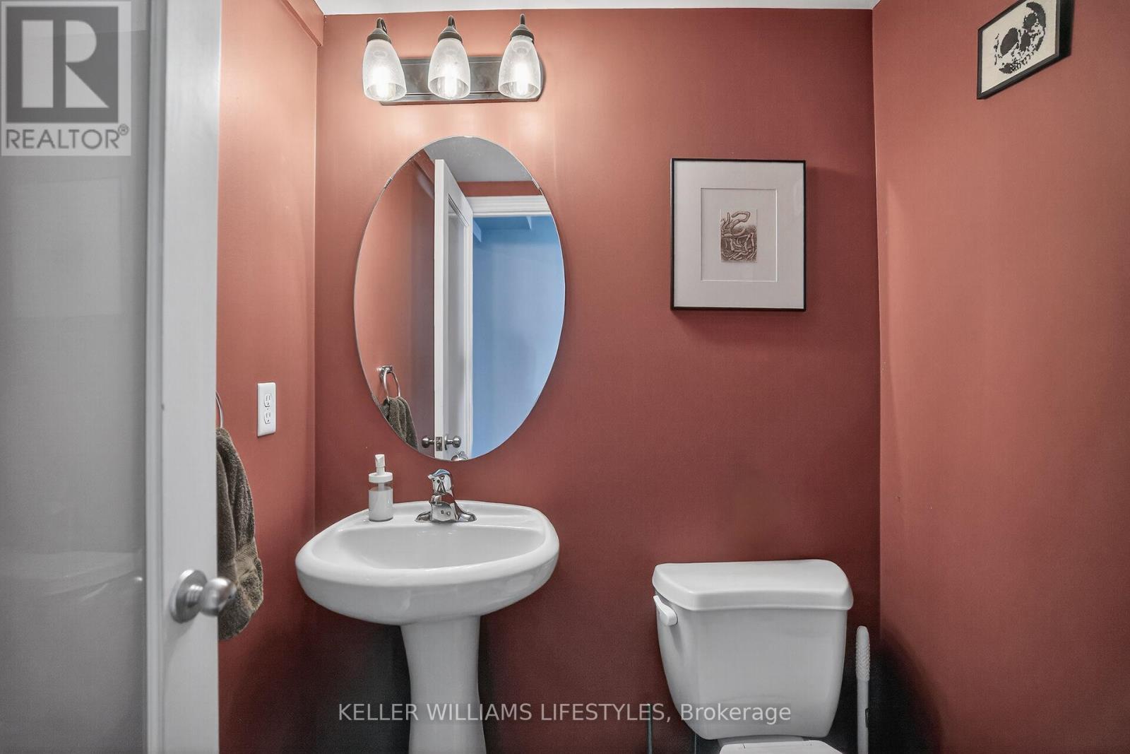 232 - 3320 Meadowgate Boulevard, London South (South U), ON - Indoor Photo Showing Bathroom