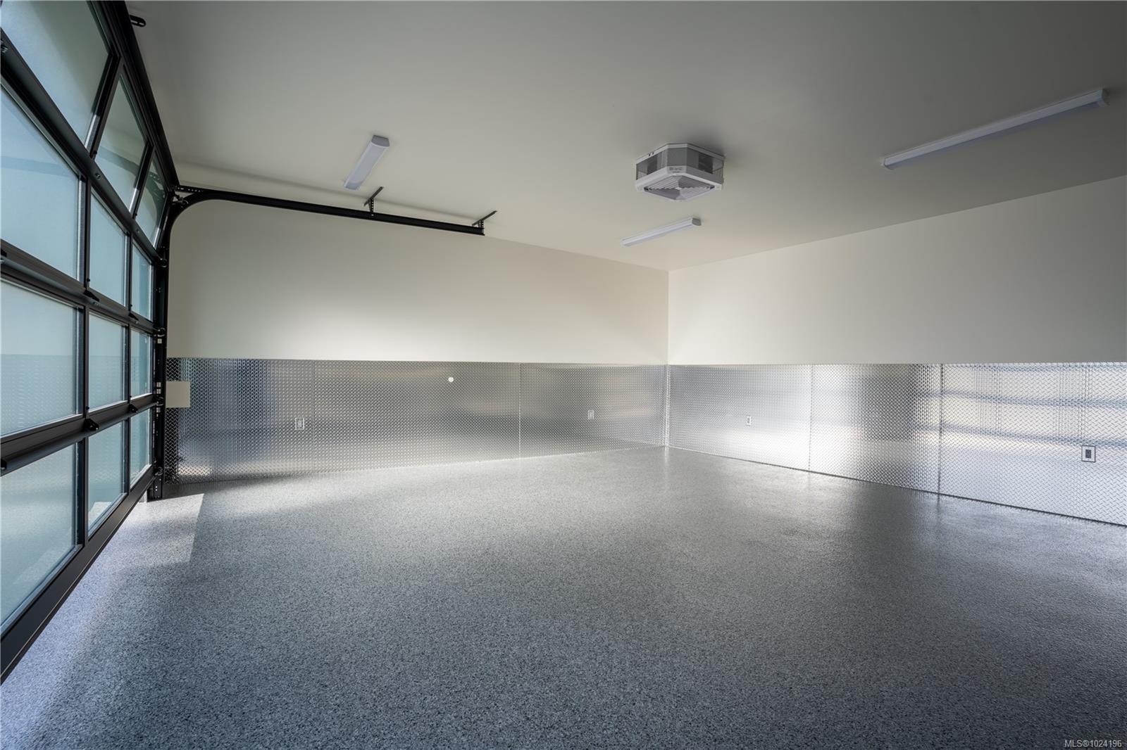 7510 Ocean Park Pl, Sooke, BC