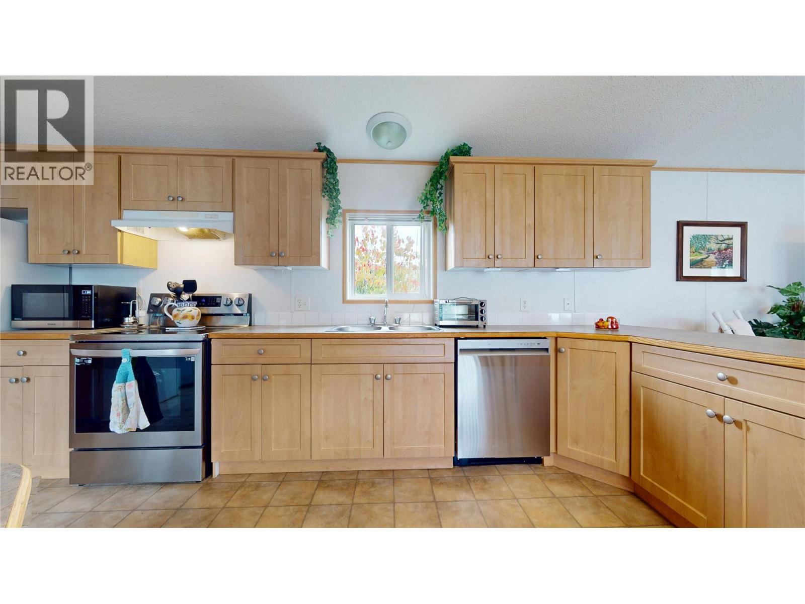 2321 Industrial 2 Road Unit# 40, Cranbrook, BC