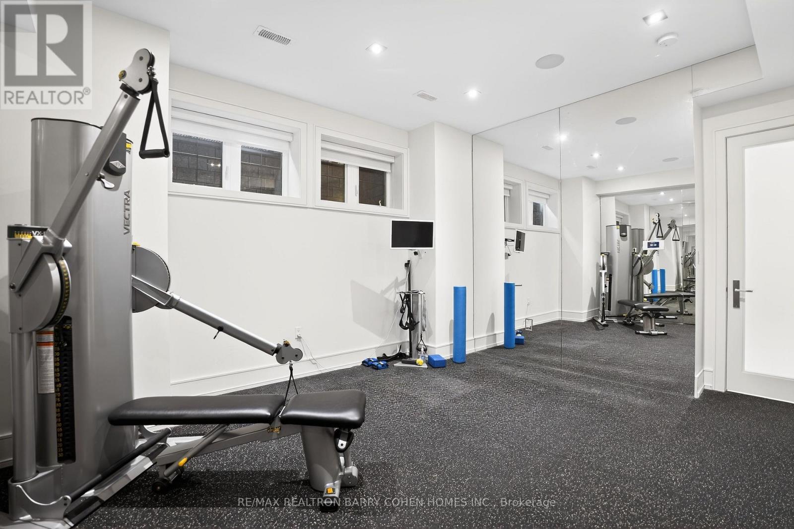 29 Junewood Crescent, Toronto, ON - Indoor Photo Showing Gym Room