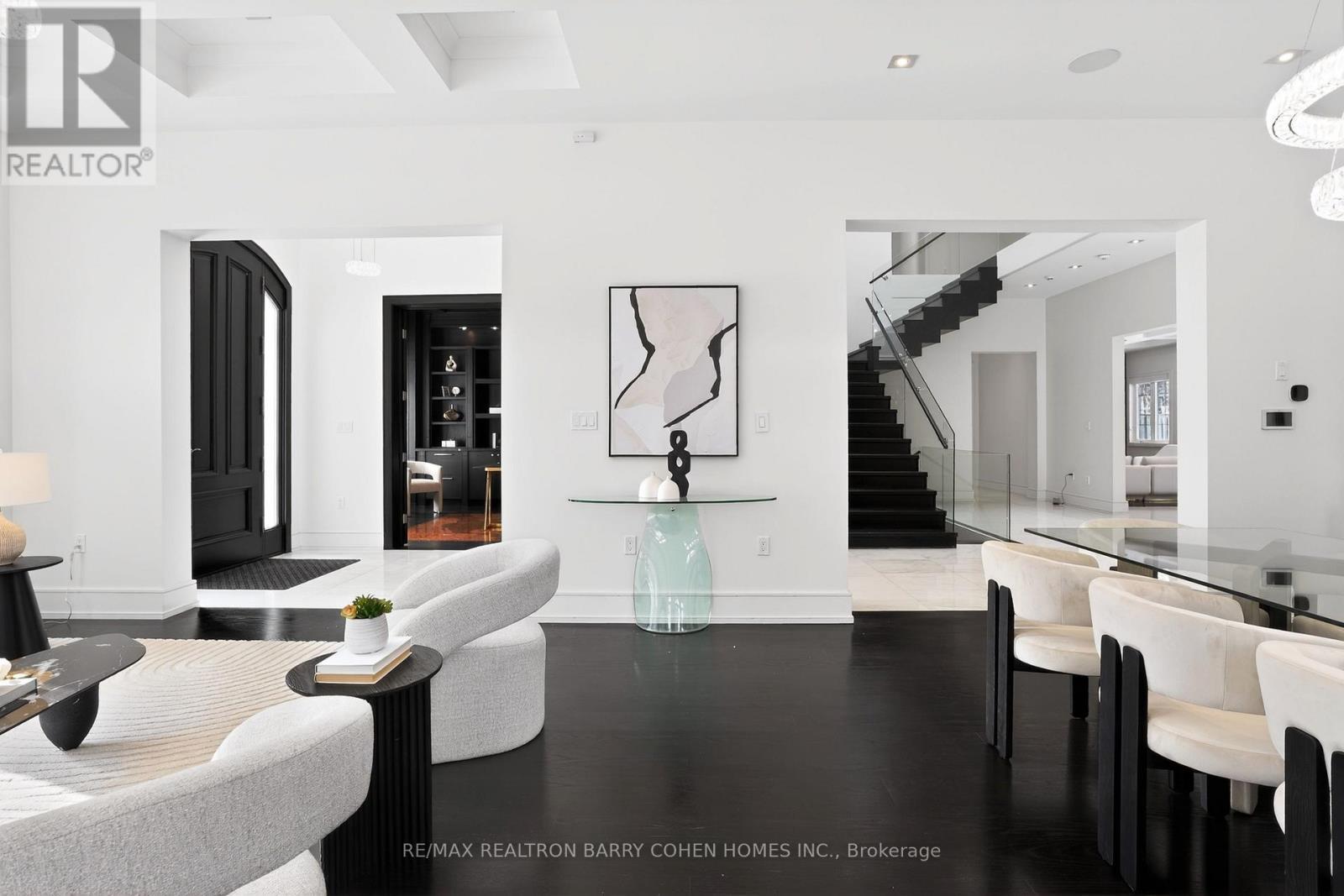 29 Junewood Crescent, Toronto, ON - Indoor Photo Showing Dining Room