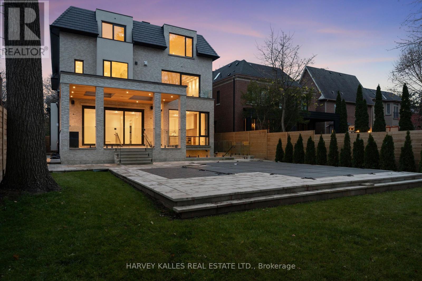 370 Glengrove Avenue W, Toronto, ON - Outdoor