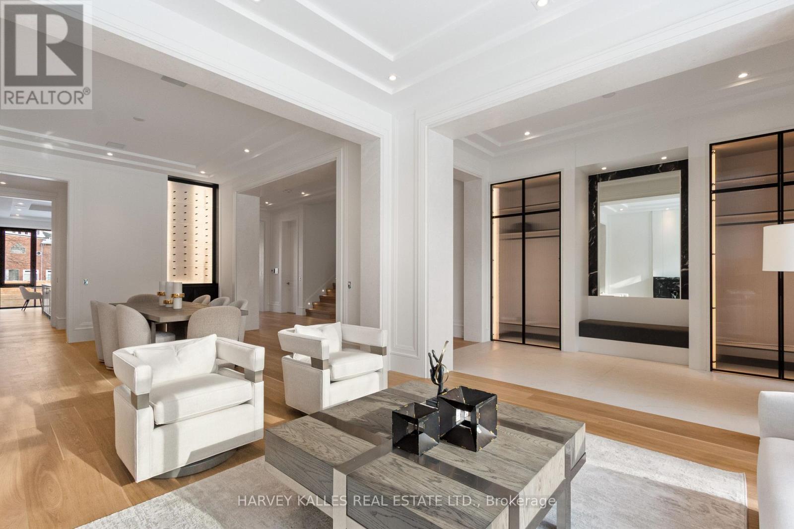 370 Glengrove Avenue W, Toronto, ON - Indoor