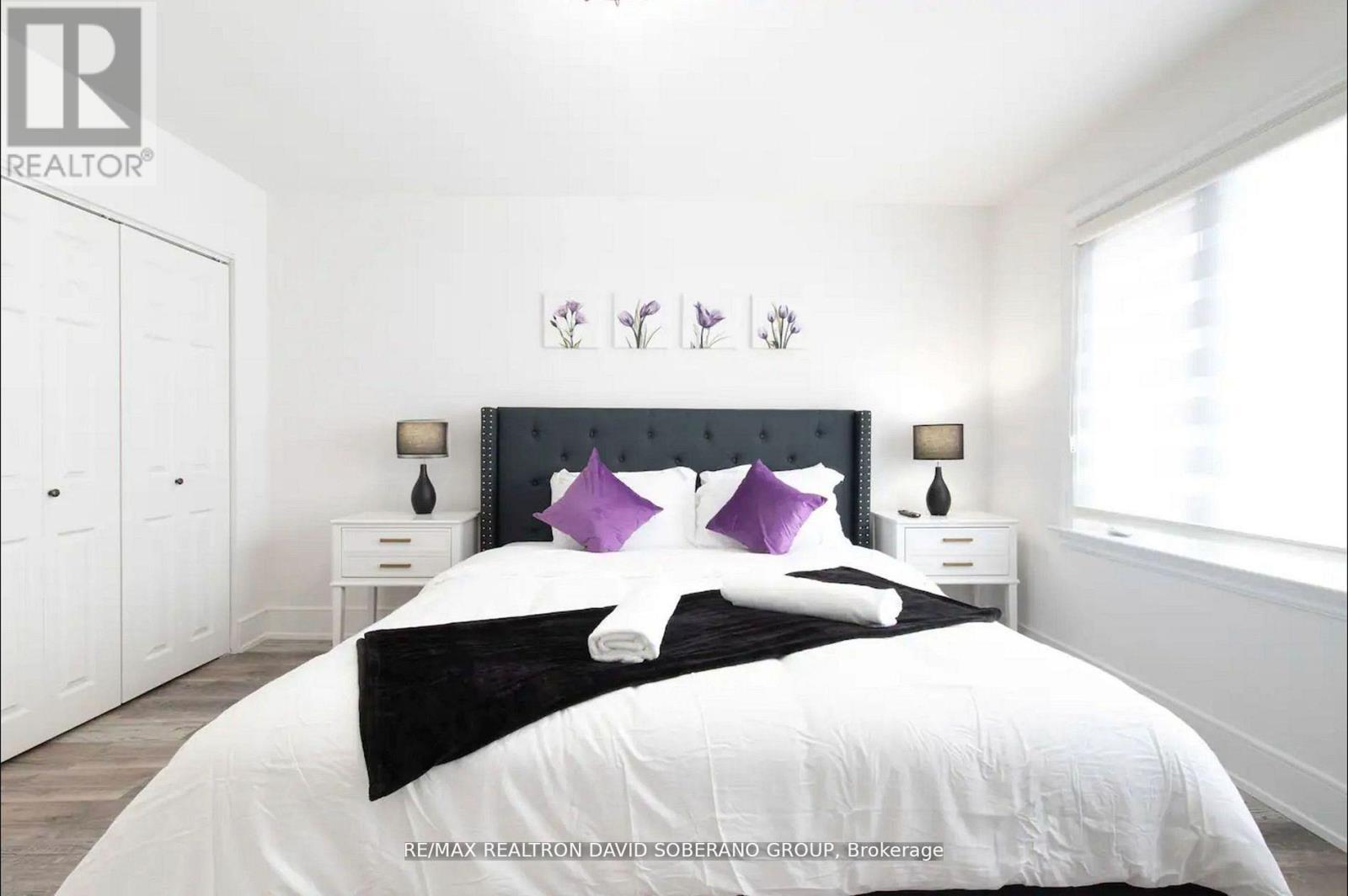 55 Raeburn Avenue, Toronto, ON - Indoor Photo Showing Bedroom