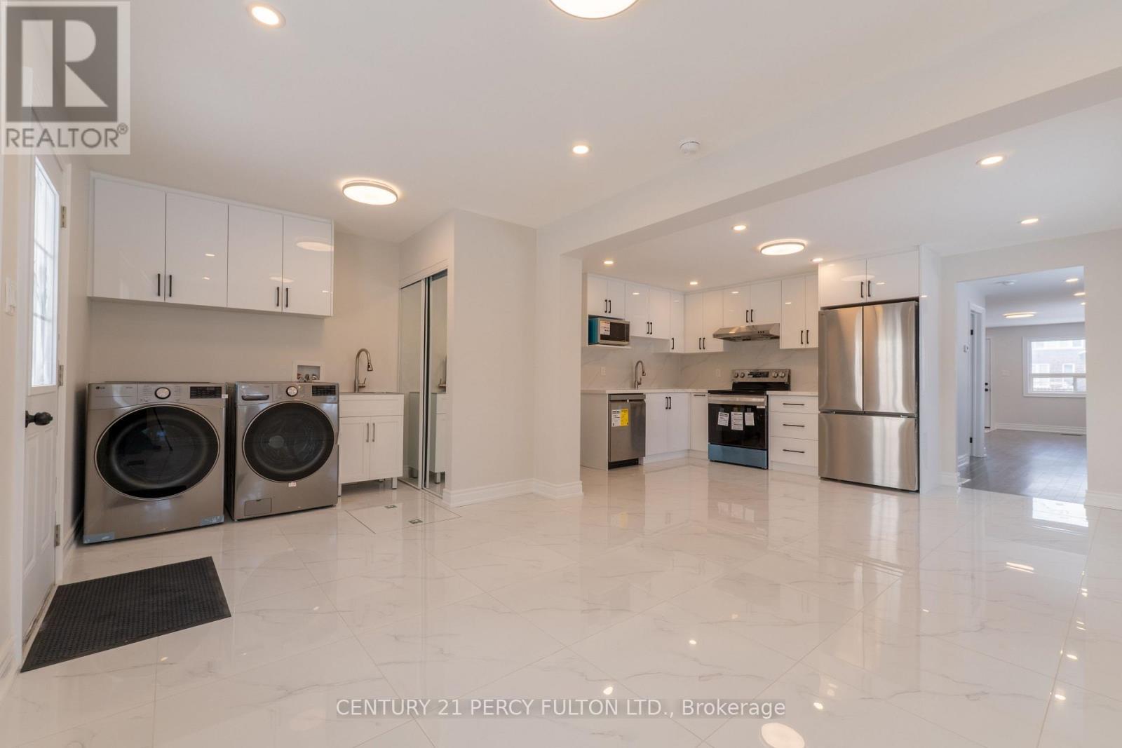 193 Cameron Crescent, Georgina, ON - Indoor