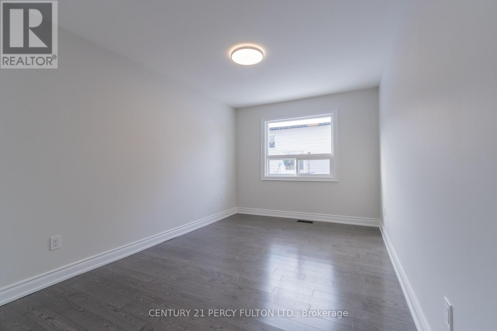 193 Cameron Crescent, Georgina, ON - Indoor Photo Showing Other Room