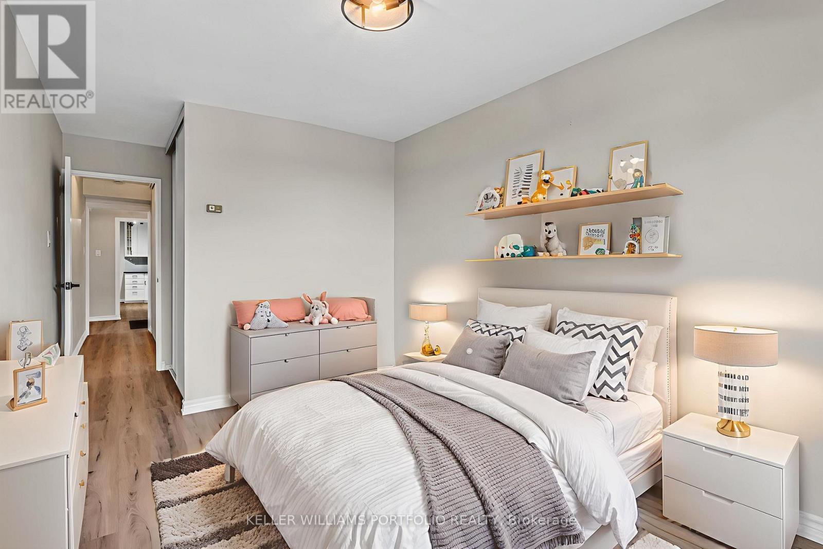 602 - 625 The West Mall, Toronto, ON - Indoor Photo Showing Bedroom