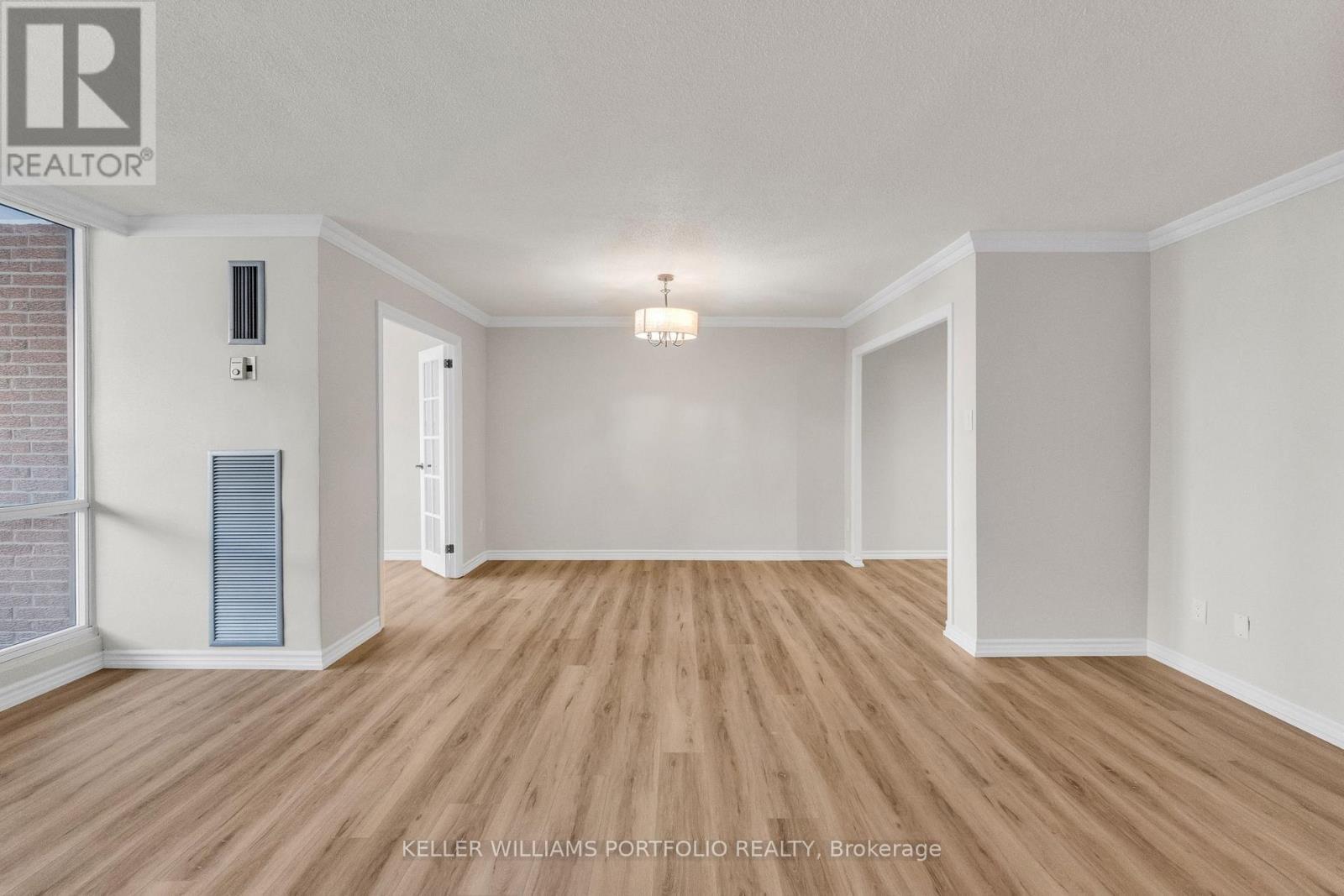 602 - 625 The West Mall, Toronto, ON - Indoor Photo Showing Other Room