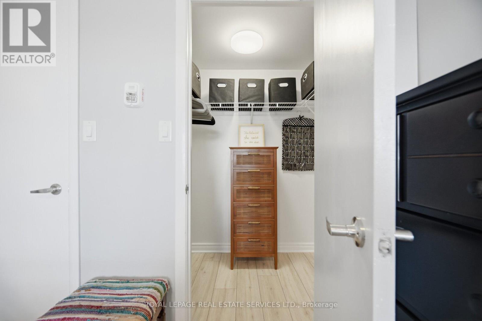 711 - 2464 Weston Road, Toronto, ON - Indoor