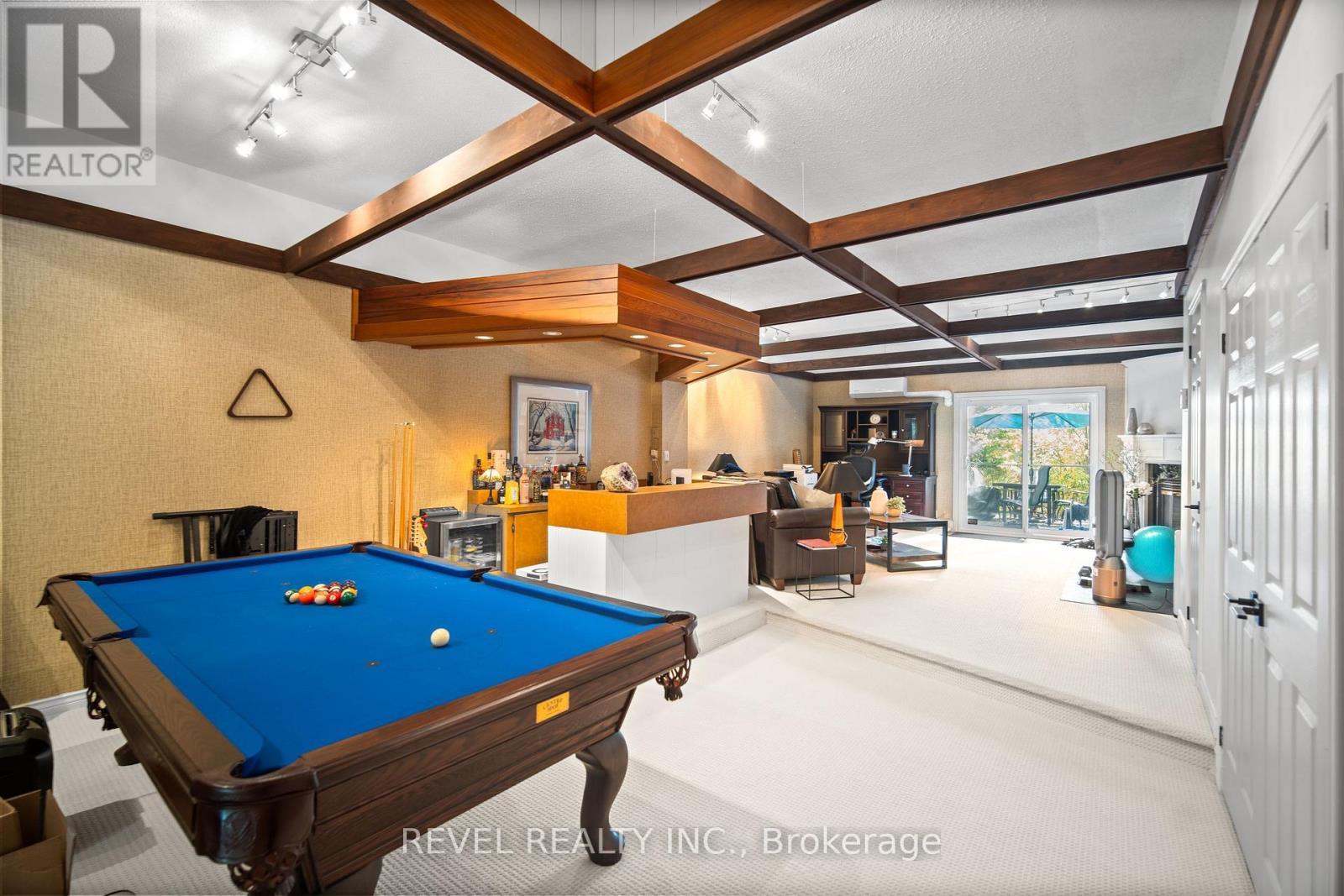 3 - 2058 Brant Street, Burlington, ON - Indoor Photo Showing Other Room