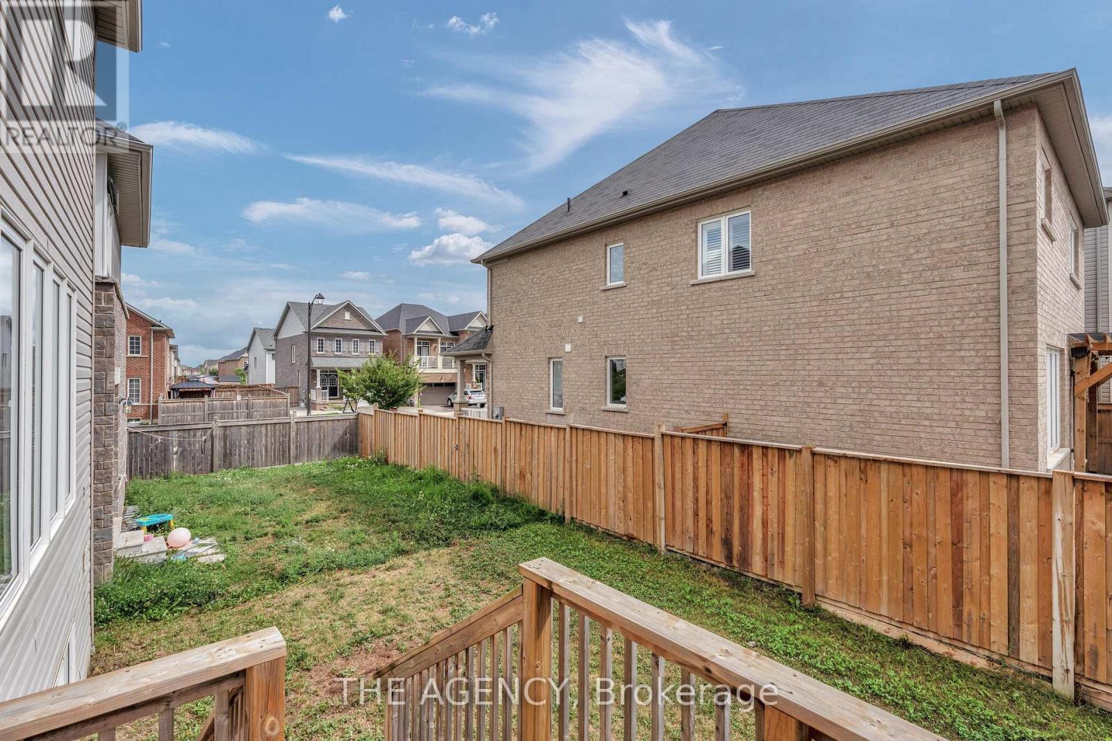 223 Thompson Road, Haldimand, ON - Outdoor With Exterior