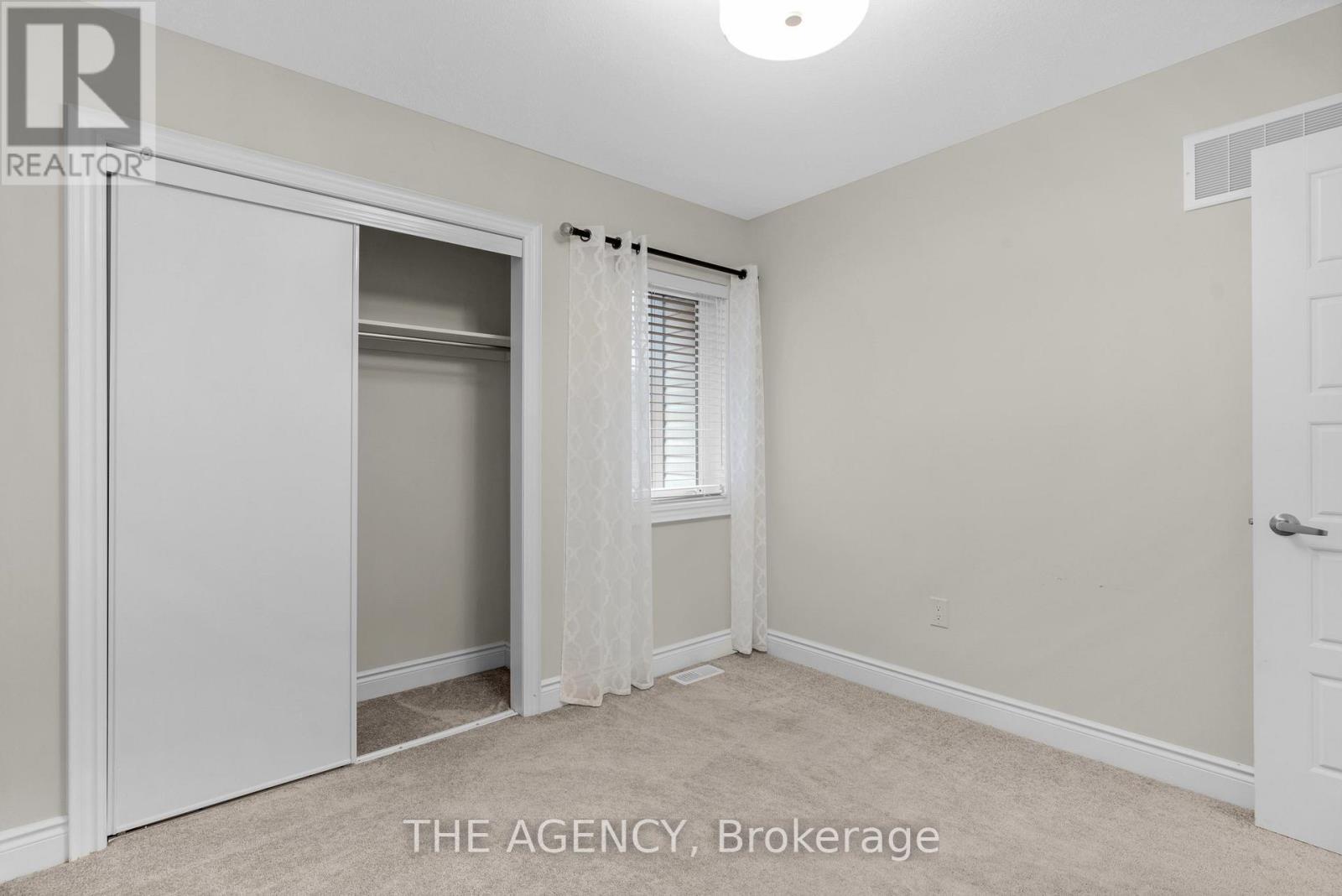 223 Thompson Road, Haldimand, ON - Indoor Photo Showing Other Room