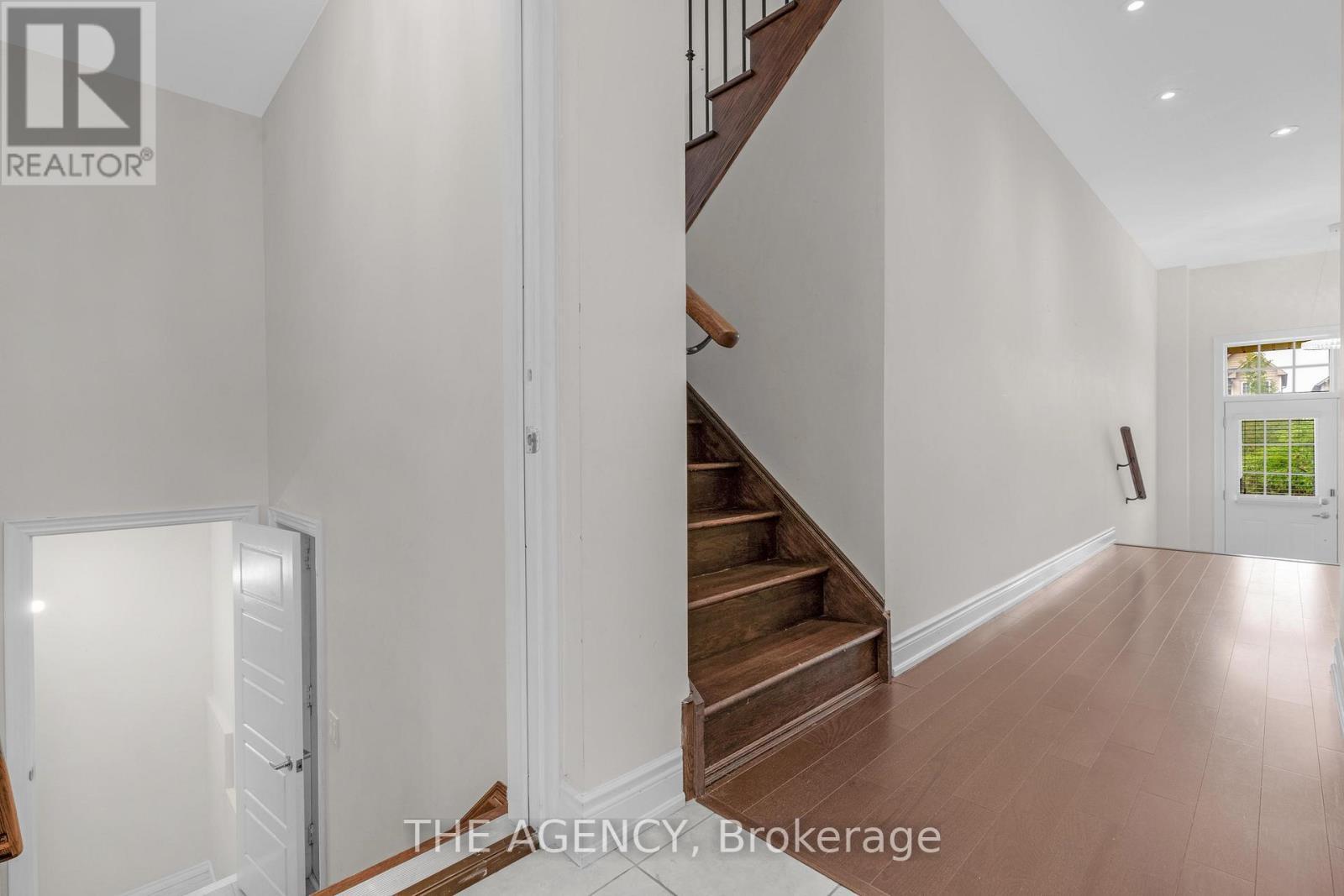 223 Thompson Road, Haldimand, ON - Indoor Photo Showing Other Room