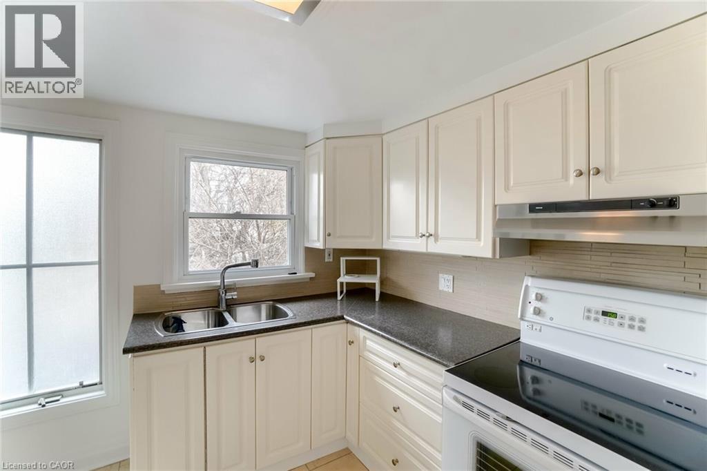 160 Welland Avenue, St. Catharines, ON - Indoor Photo Showing Kitchen With Double Sink