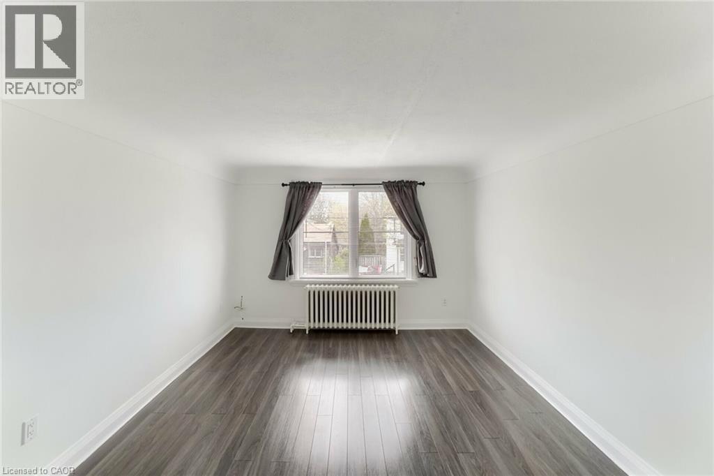 160 Welland Avenue, St. Catharines, ON - Indoor Photo Showing Other Room