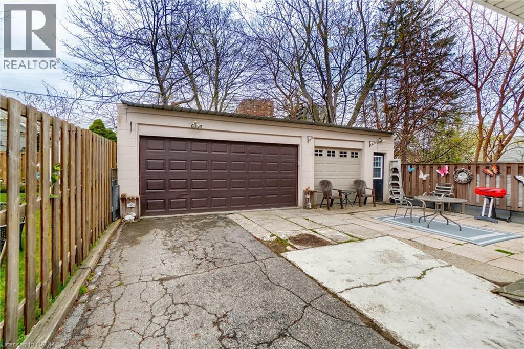 160 Welland Avenue, St. Catharines, ON - Outdoor