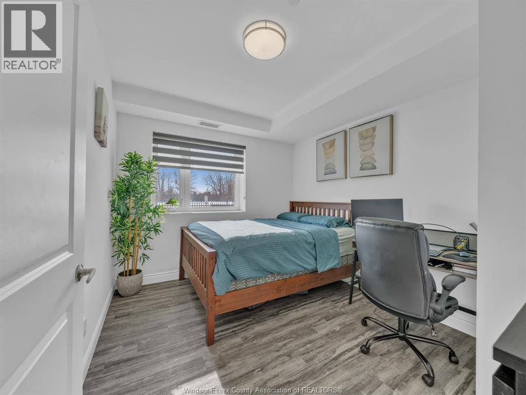 1675 Banwell Unit# 104, Windsor, ON - Indoor Photo Showing Bedroom