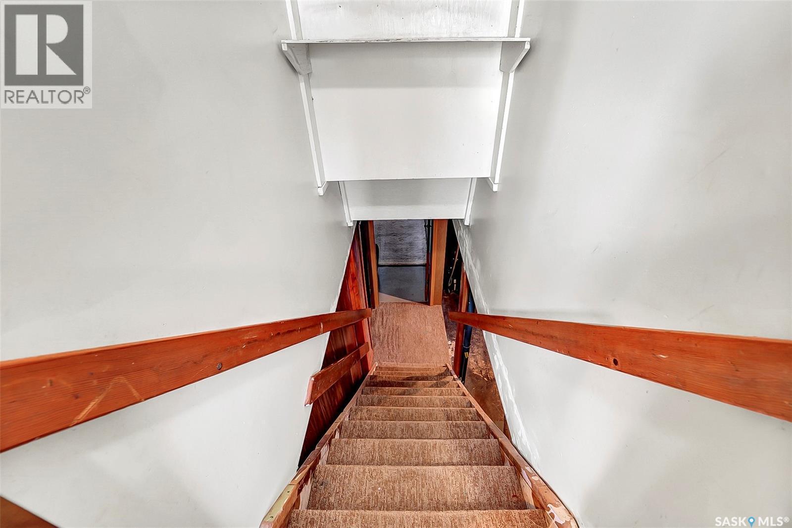 211 Main Street, Vanscoy, SK - Indoor Photo Showing Other Room