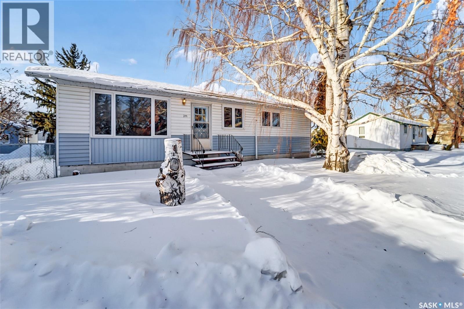 211 Main Street, Vanscoy, SK - Outdoor