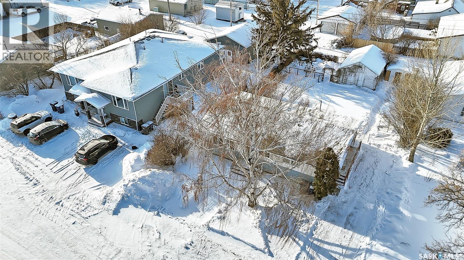 211 Main Street, Vanscoy, SK - Outdoor