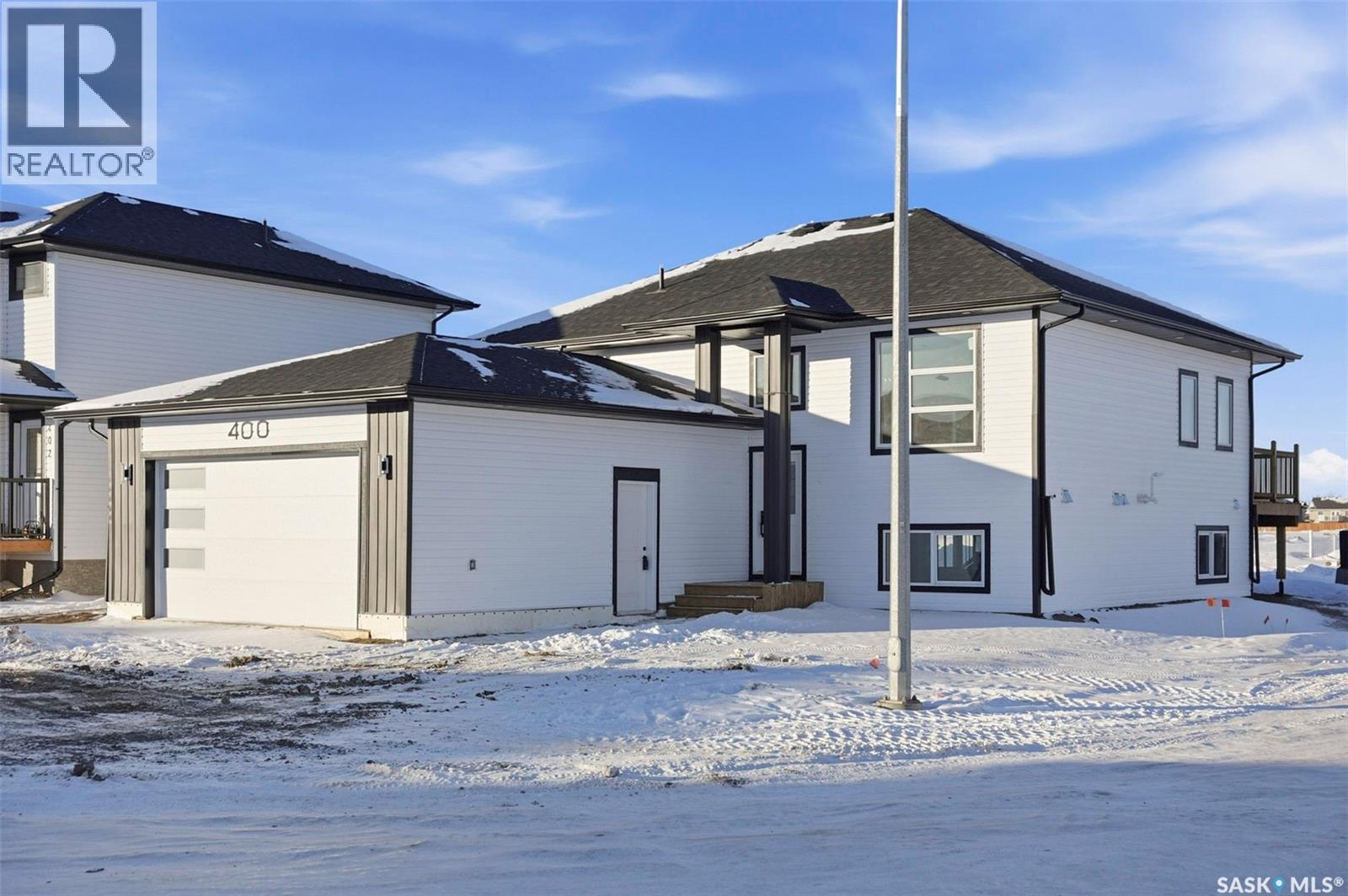 400 Eldorado Street, Warman, SK - Outdoor