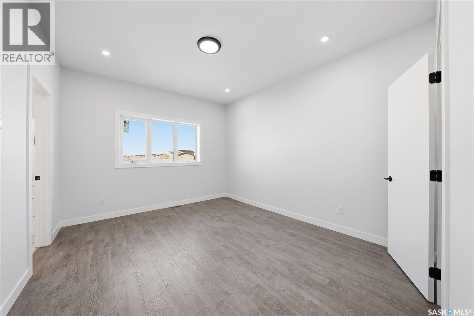 400 Eldorado Street, Warman, SK - Indoor Photo Showing Other Room