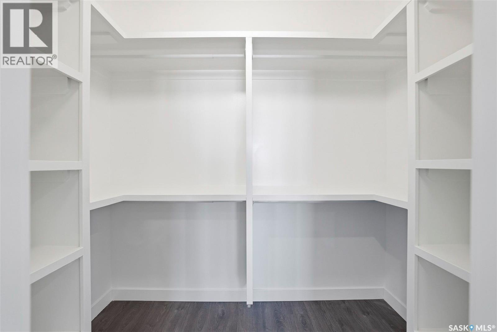 400 Eldorado Street, Warman, SK - Indoor With Storage