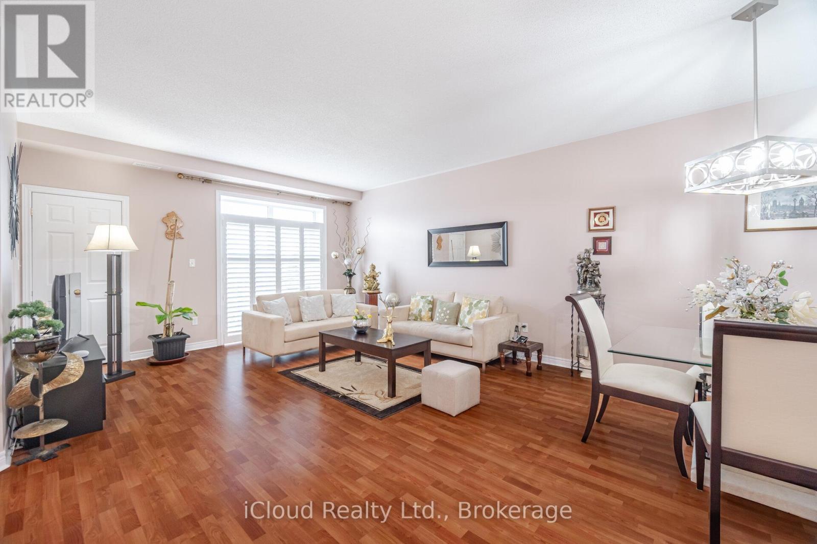 408 - 443 Centennial Forest Drive, Milton, ON - Indoor Photo Showing Living Room