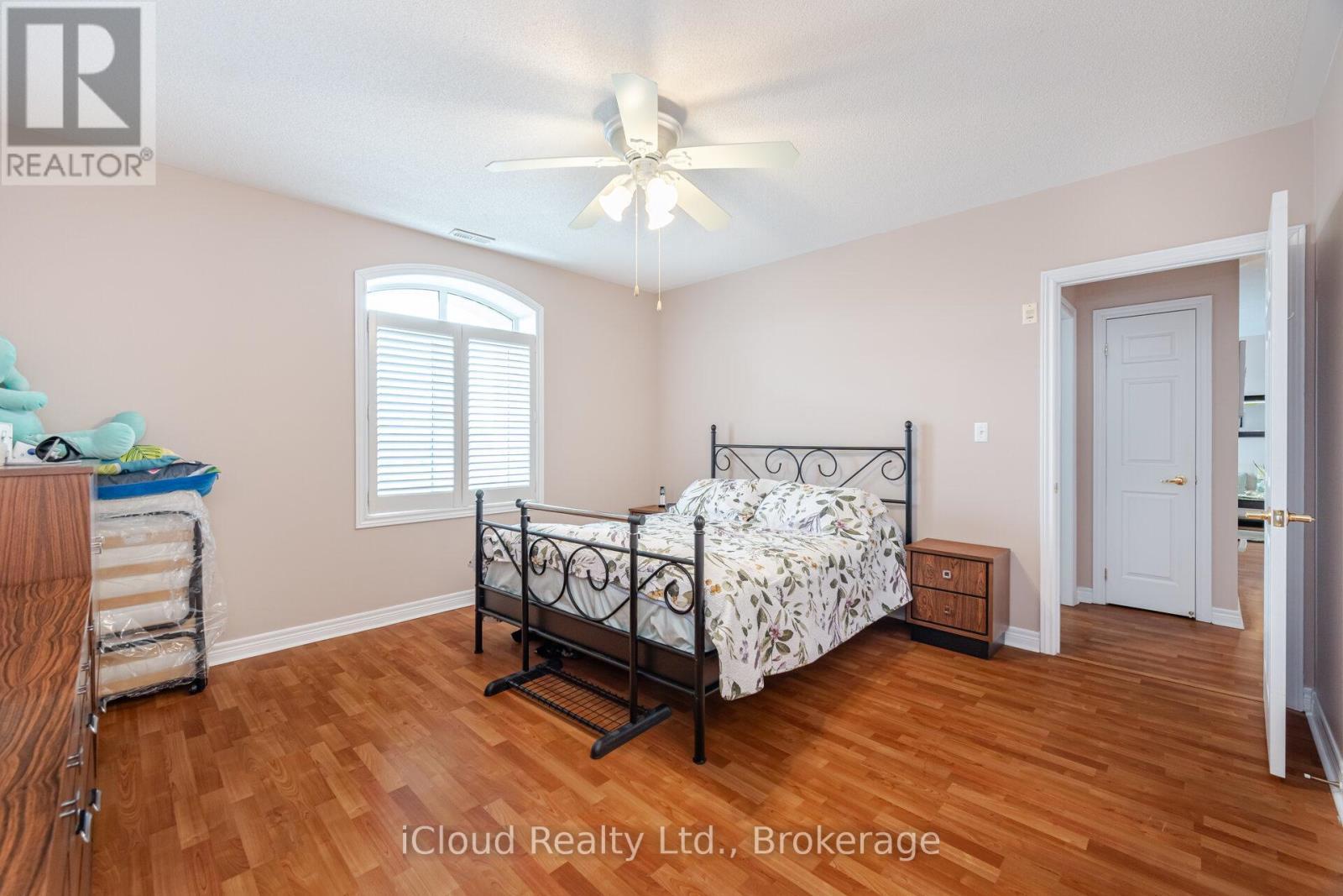408 - 443 Centennial Forest Drive, Milton, ON - Indoor Photo Showing Bedroom