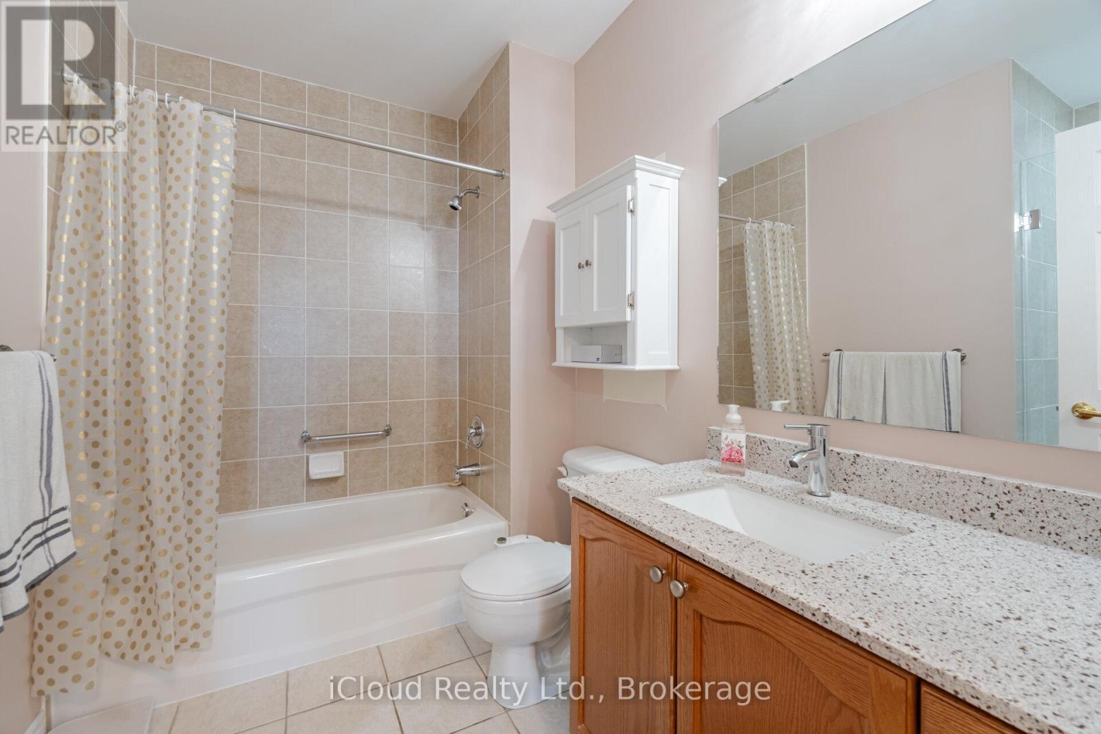 408 - 443 Centennial Forest Drive, Milton, ON - Indoor Photo Showing Bathroom
