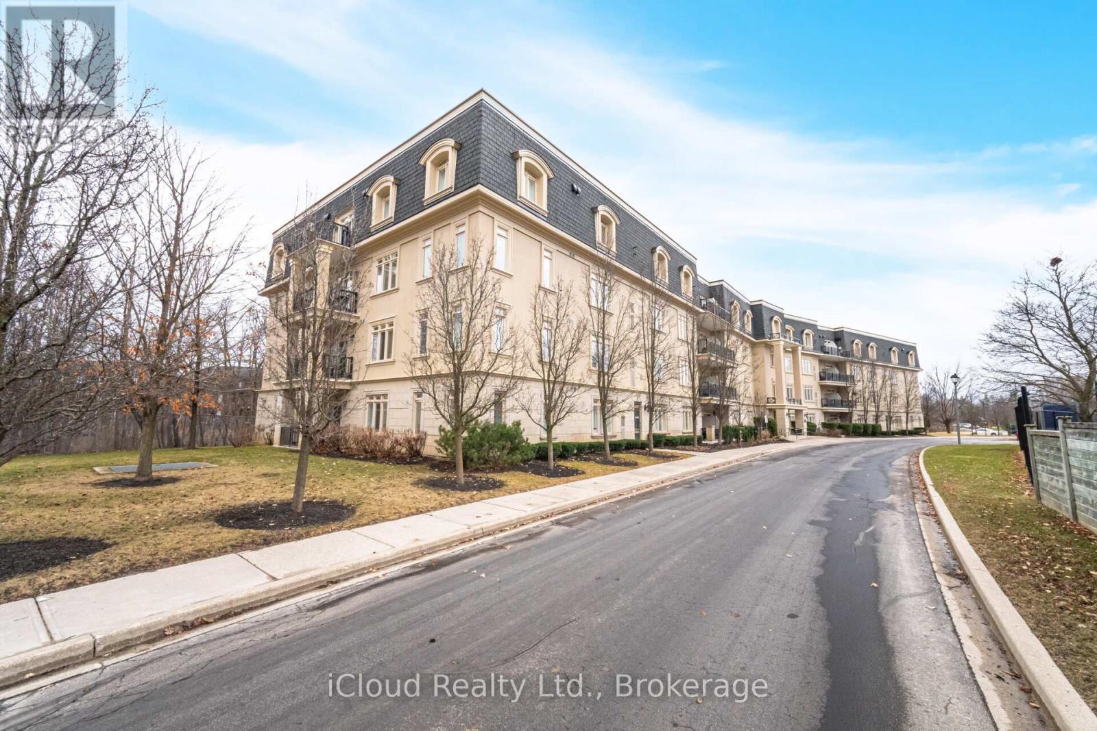 408 - 443 Centennial Forest Drive, Milton, ON - Outdoor