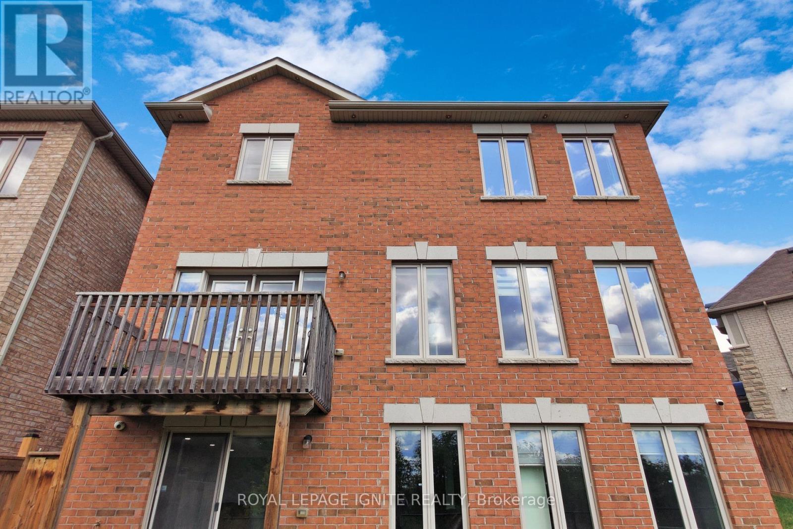 24 Arrowpoint Drive, Brampton, ON - Outdoor With Exterior