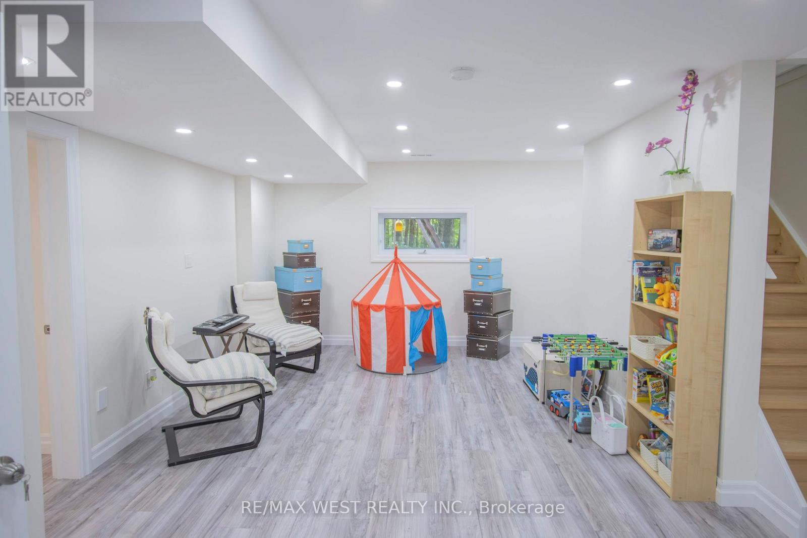 1158 Lorne Lane, Dysart Et Al, ON - Indoor