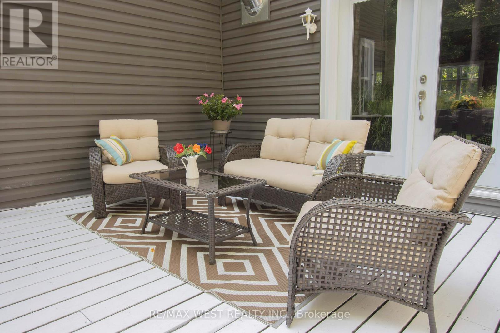 1158 Lorne Lane, Dysart Et Al, ON - Outdoor With Deck Patio Veranda With Exterior