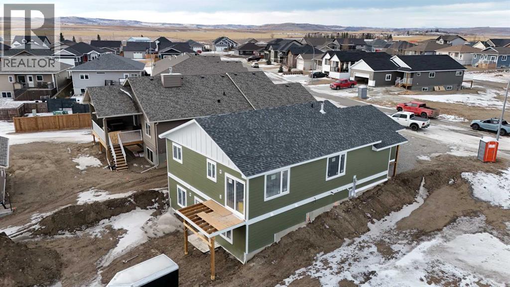 2016 30 Avenue, Nanton, AB - Outdoor