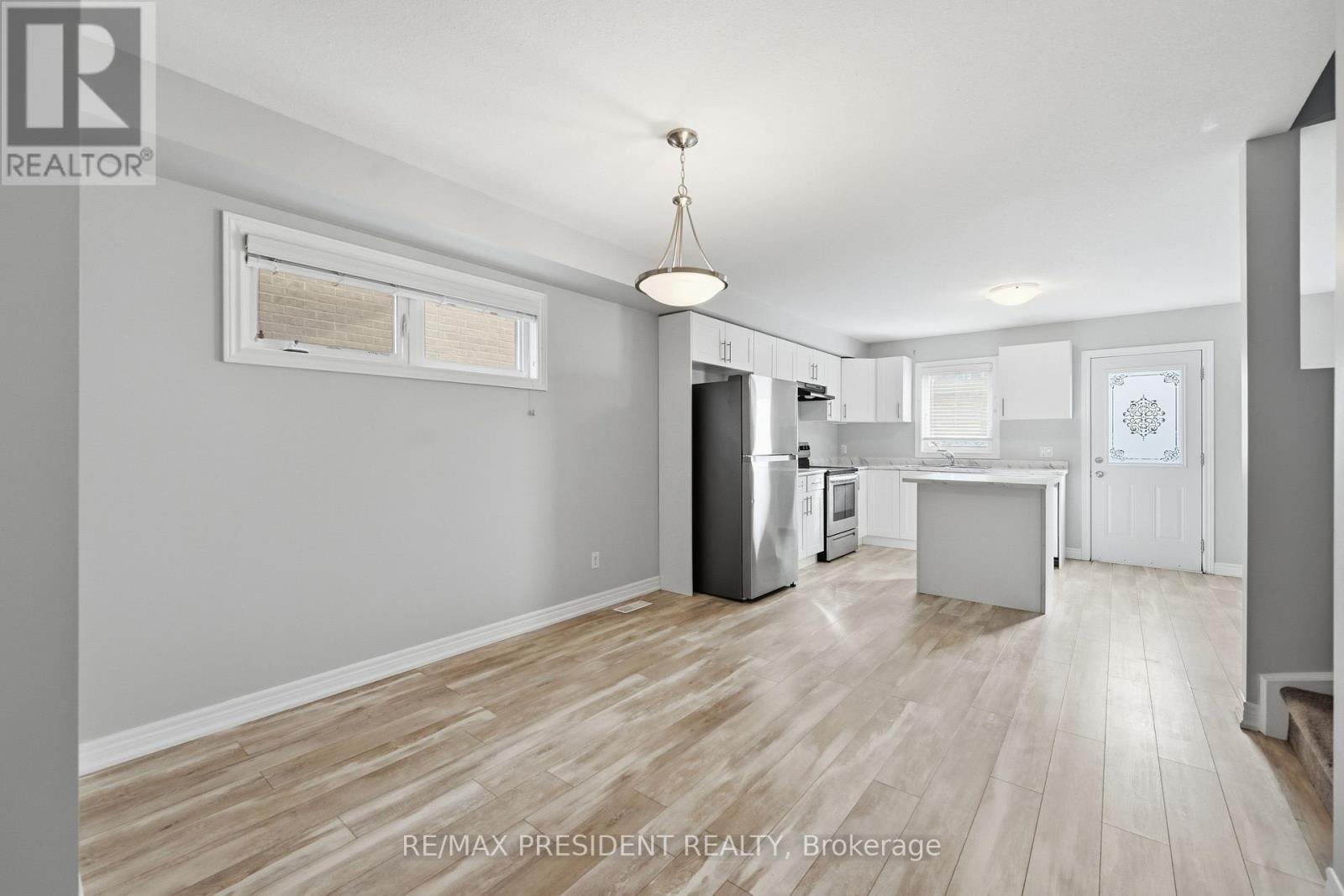 26 - 7768 Ascot Circle, Niagara Falls, ON - Indoor Photo Showing Kitchen