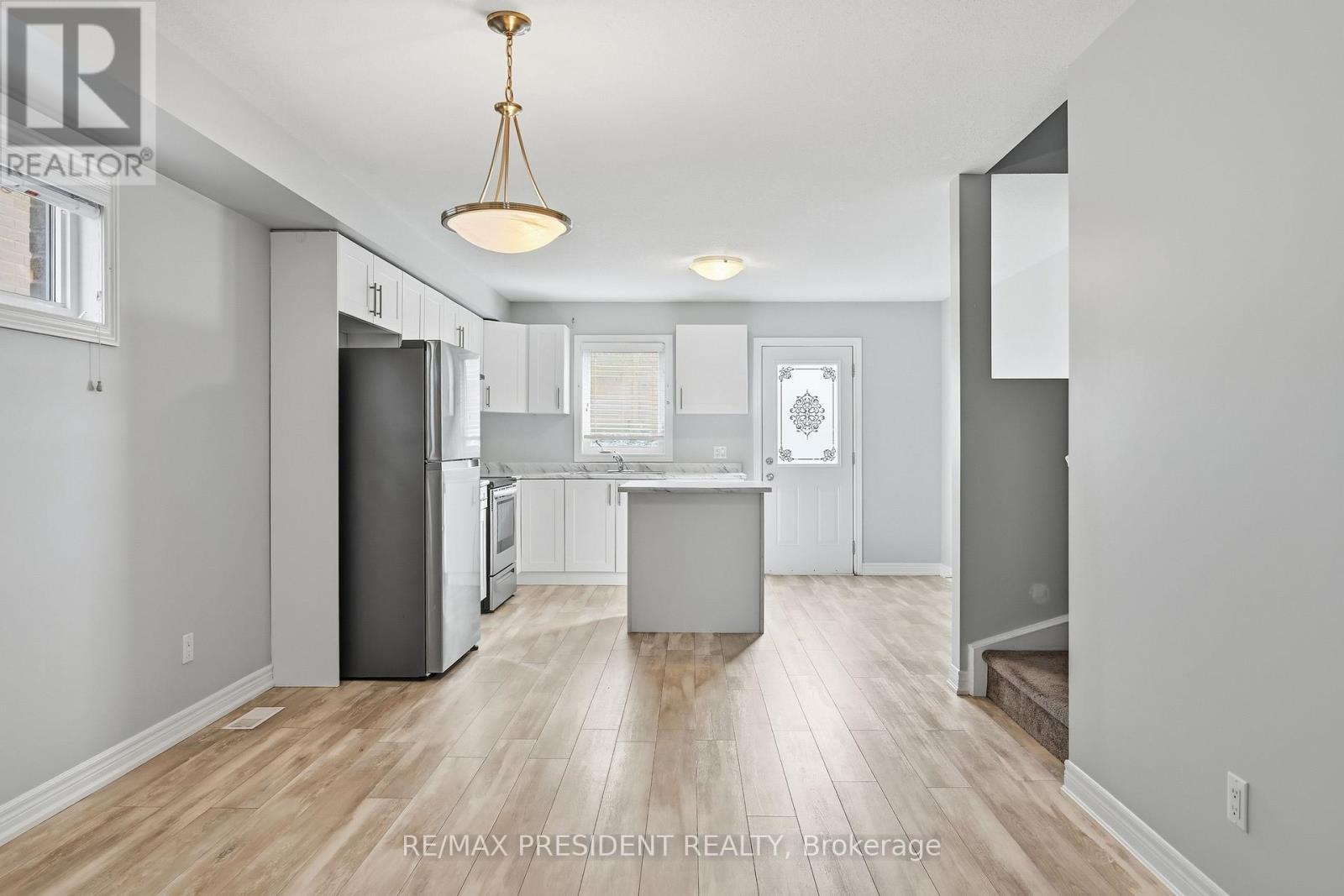26 - 7768 Ascot Circle, Niagara Falls, ON - Indoor Photo Showing Kitchen
