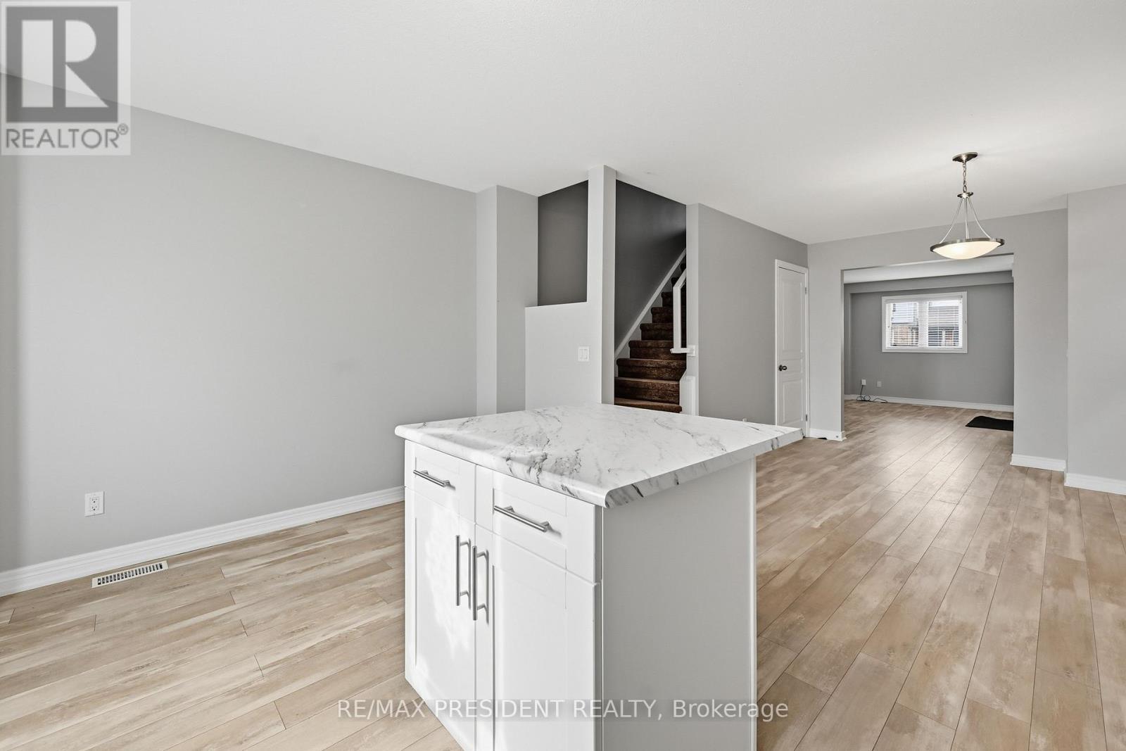 26 - 7768 Ascot Circle, Niagara Falls, ON - Indoor Photo Showing Other Room