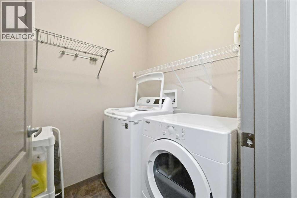 28 Skyview Shores Terrace Ne, Calgary, AB - Indoor Photo Showing Laundry Room