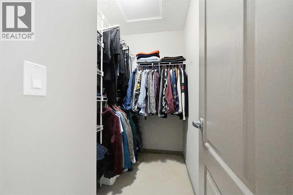 28 Skyview Shores Terrace Ne, Calgary, AB - Indoor Photo Showing Other Room