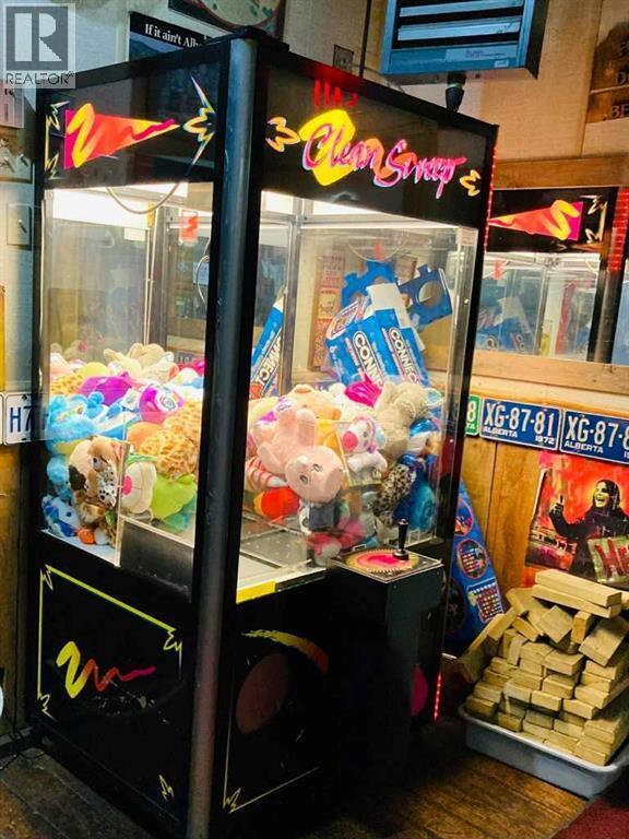 5004 50 Avenue, Forestburg, AB