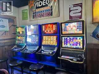 5004 50 Avenue, Forestburg, AB