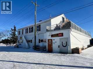 5004 50 Avenue, Forestburg, AB