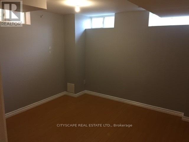 3045 Mission Hill Drive, Mississauga, ON - Indoor Photo Showing Other Room