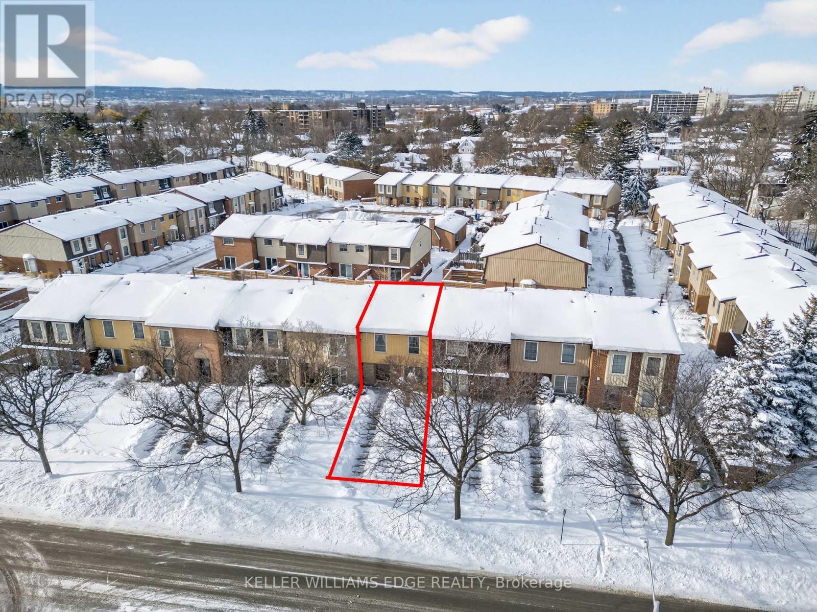 31 - 3049 Glencrest Road, Burlington, ON - Outdoor With View