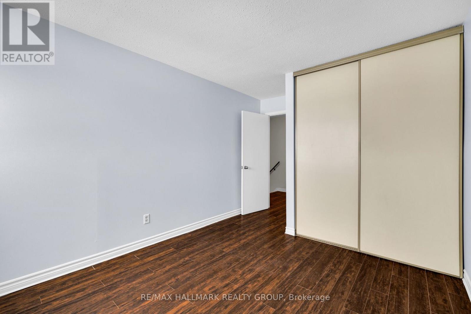 F - 3070 Councillor'S Way, Ottawa, ON