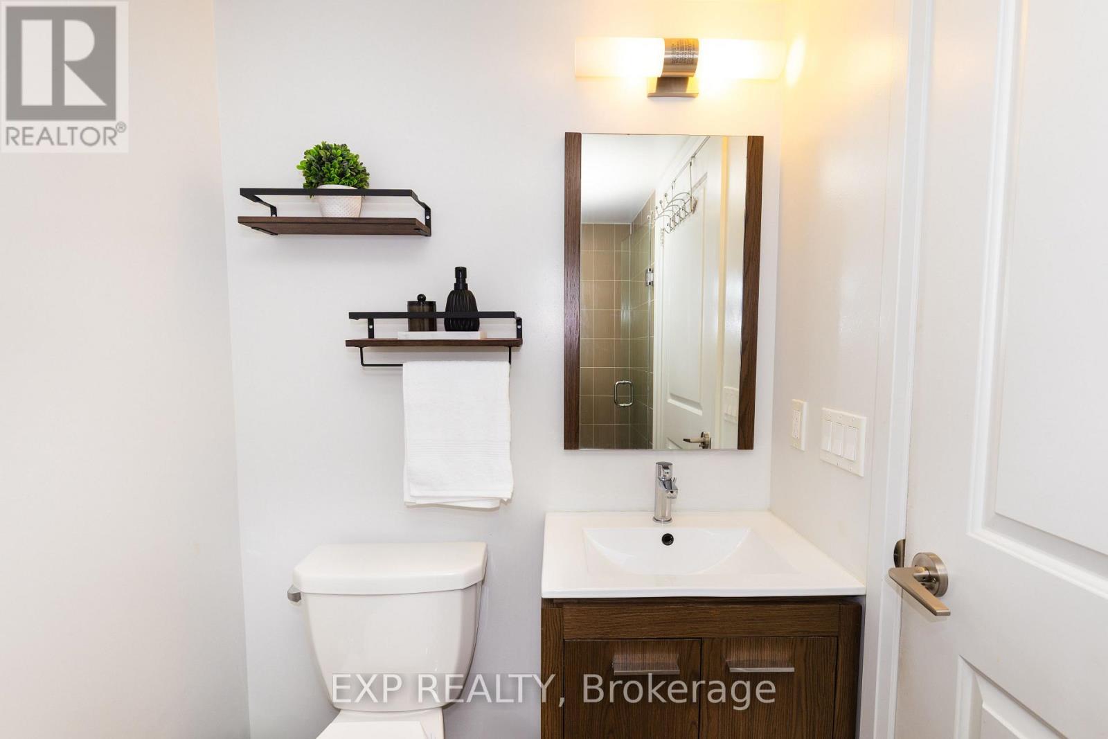707 - 30 Meadowglen Place, Toronto (Woburn), ON - Indoor Photo Showing Bathroom