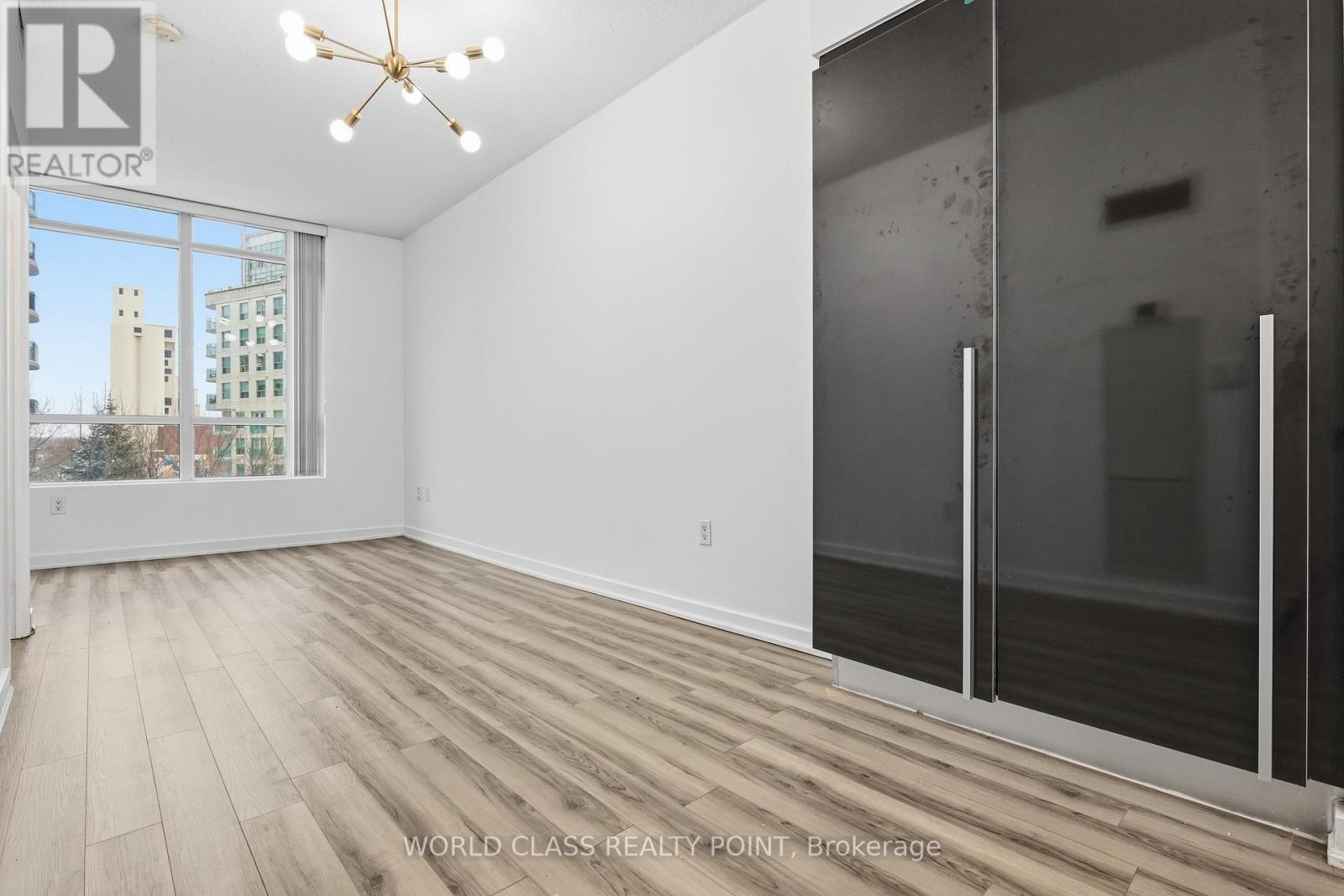 516 - 38 Dan Leckie Way, Toronto, ON - Indoor Photo Showing Other Room