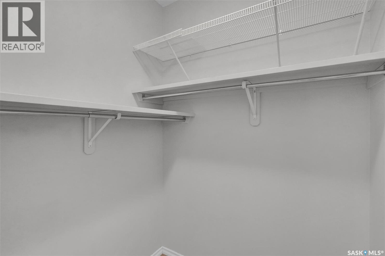 301 2160 Heseltine Road, Regina, SK - Indoor With Storage