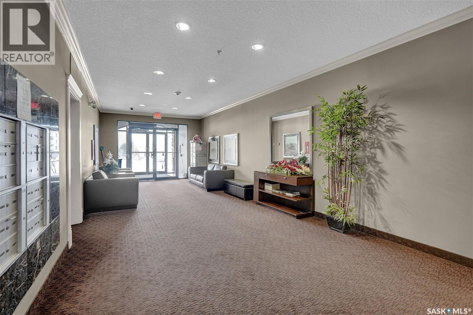 301 2160 Heseltine Road, Regina, SK - Indoor Photo Showing Other Room